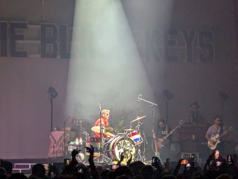Patrick Carney on drums