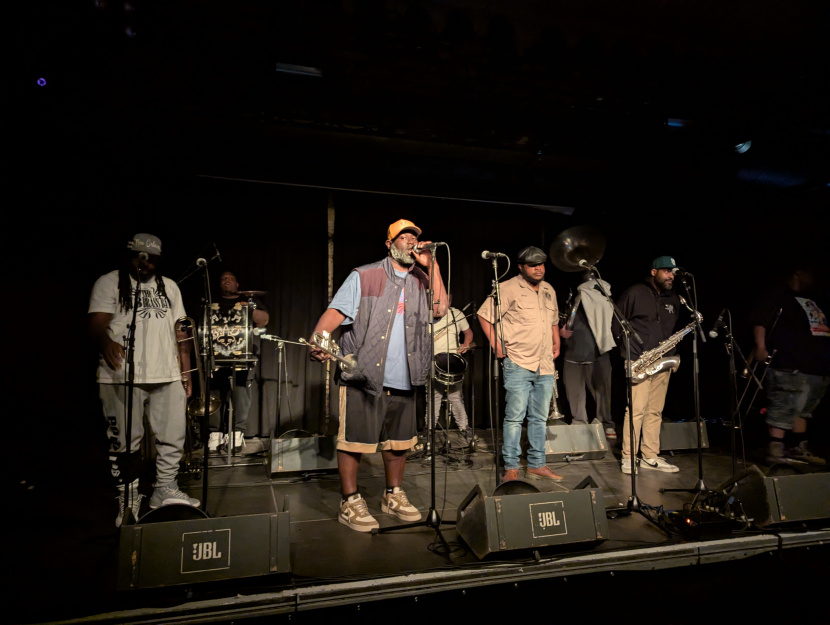 PXL_20260408_185532534