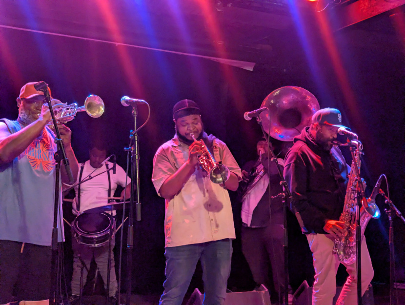 PXL_20260408_194445010