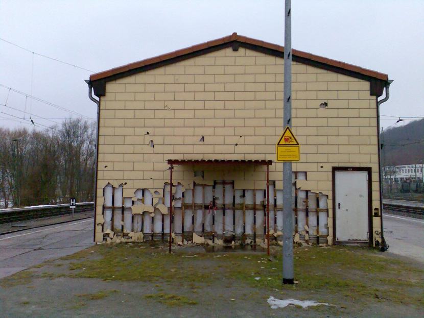 Das Gebäude am Bahnhof Großheringen